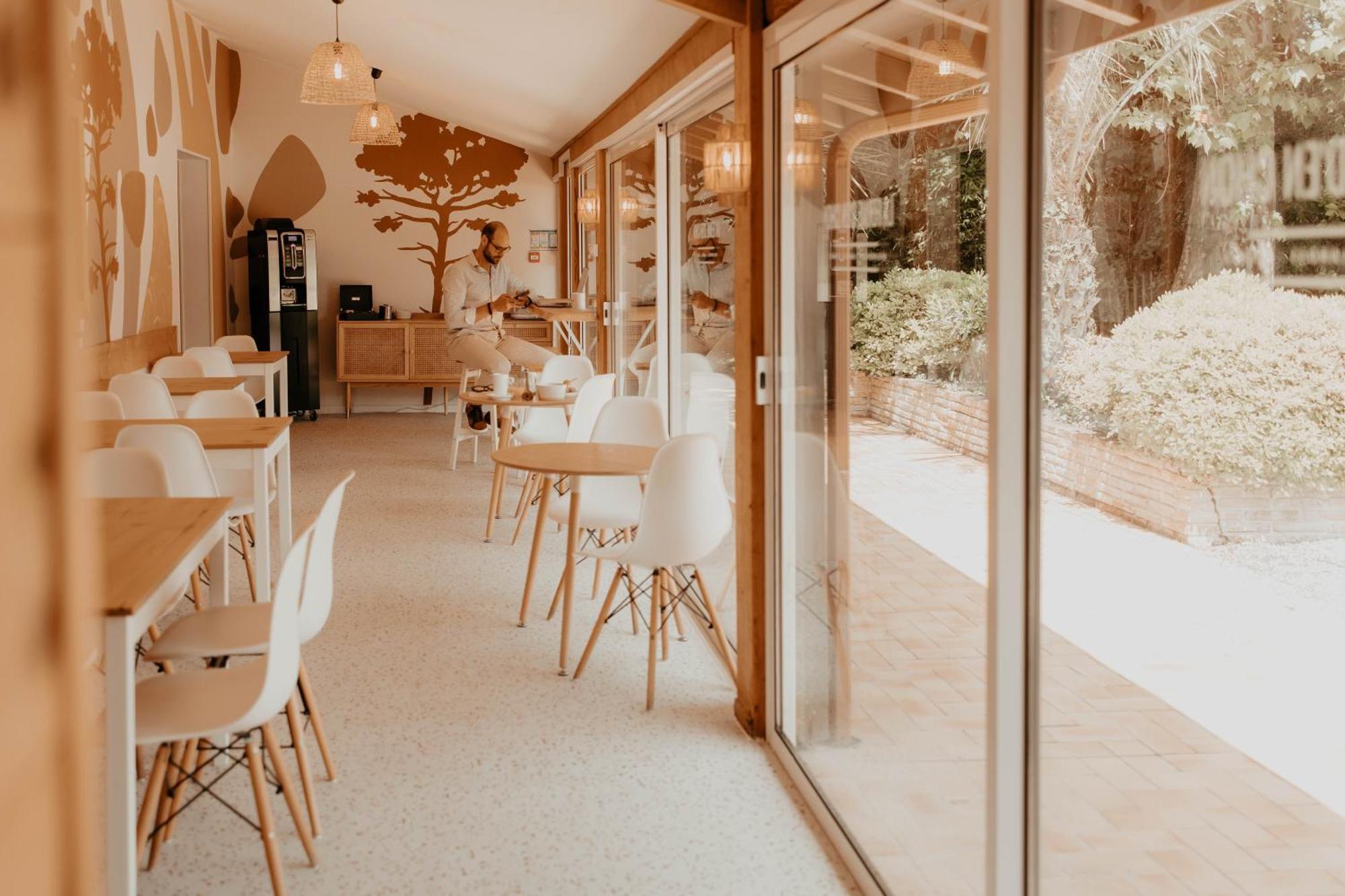 Hotel La Ferme D'En Chon 비스카로세 외부 사진