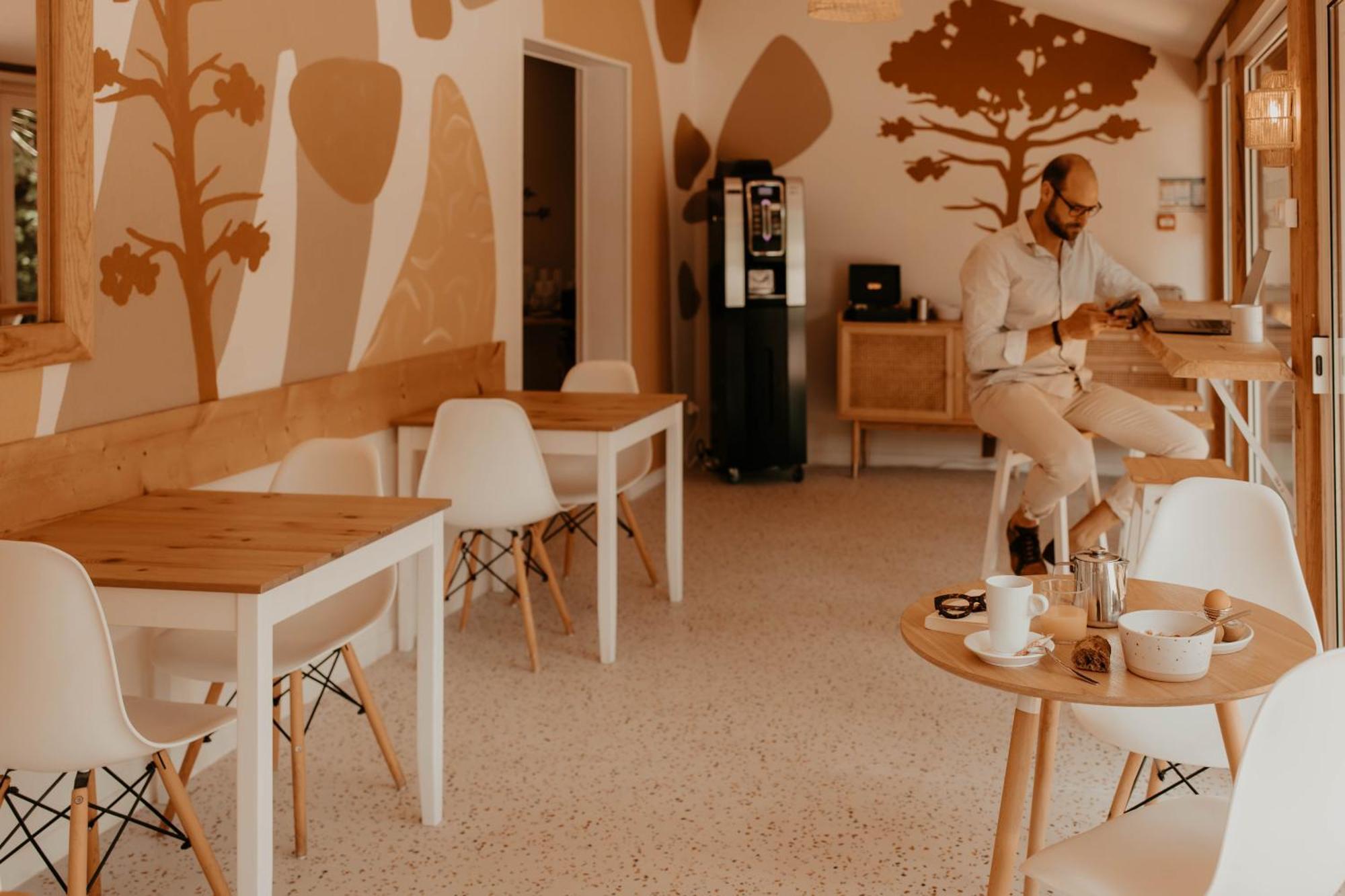 Hotel La Ferme D'En Chon 비스카로세 외부 사진