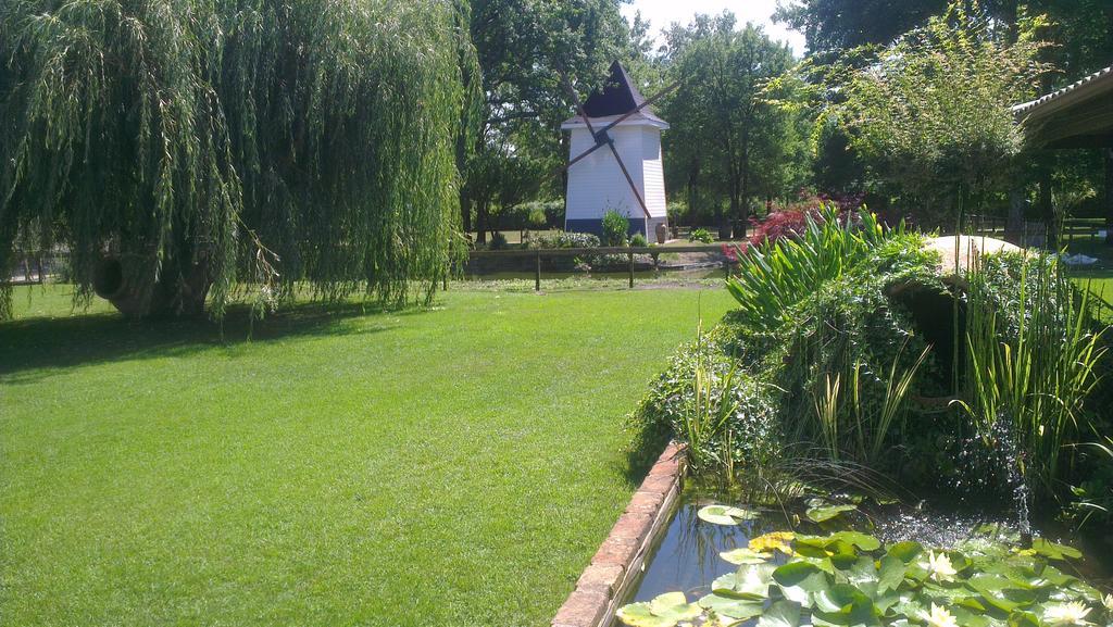 Hotel La Ferme D'En Chon 비스카로세 외부 사진