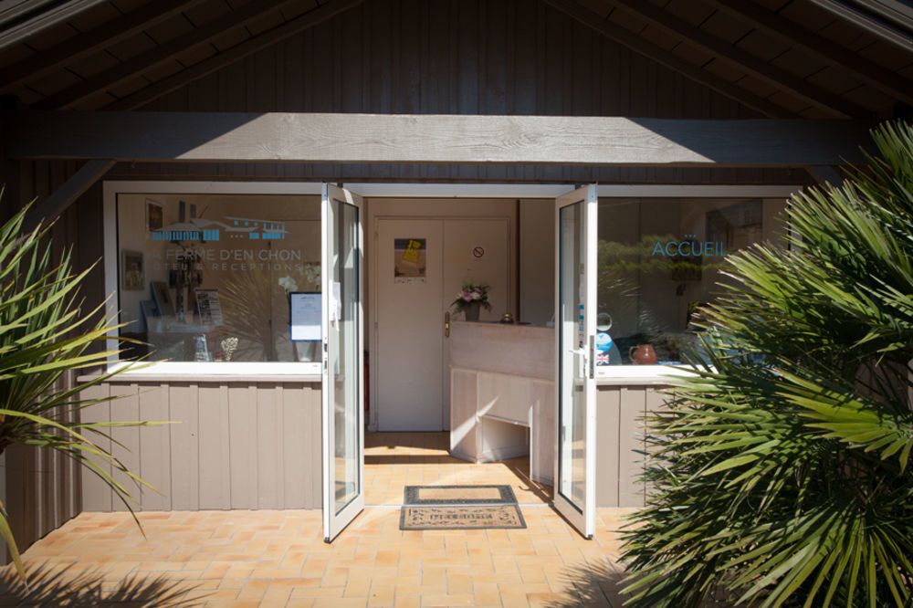 Hotel La Ferme D'En Chon 비스카로세 외부 사진