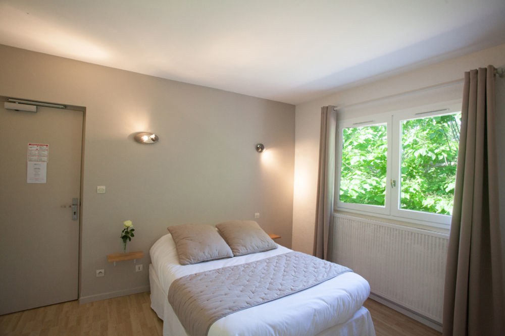 Hotel La Ferme D'En Chon 비스카로세 외부 사진