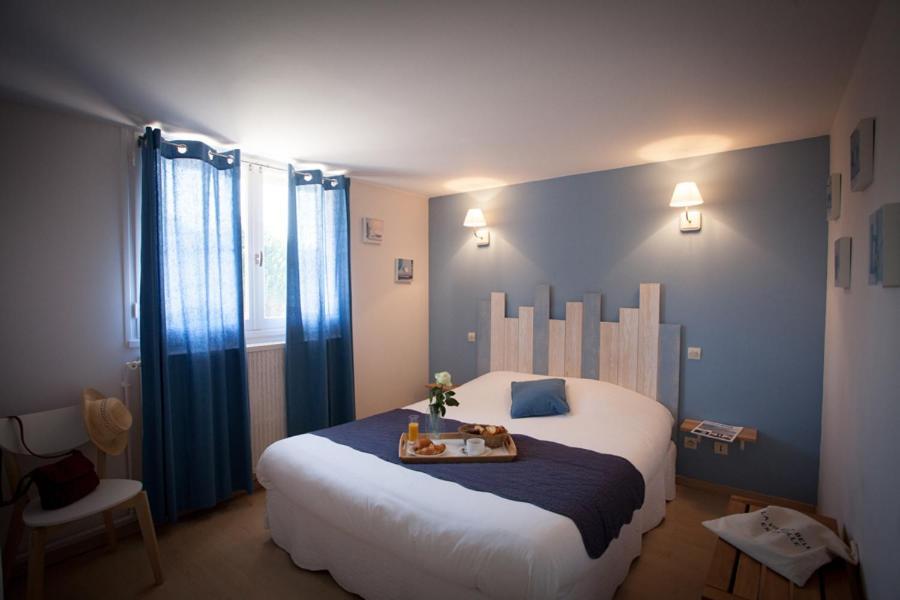 Hotel La Ferme D'En Chon 비스카로세 외부 사진