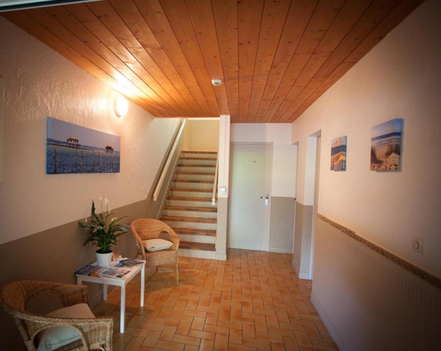 Hotel La Ferme D'En Chon 비스카로세 외부 사진